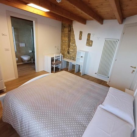Al Colle Rooms Montebello Vicentino Exterior foto